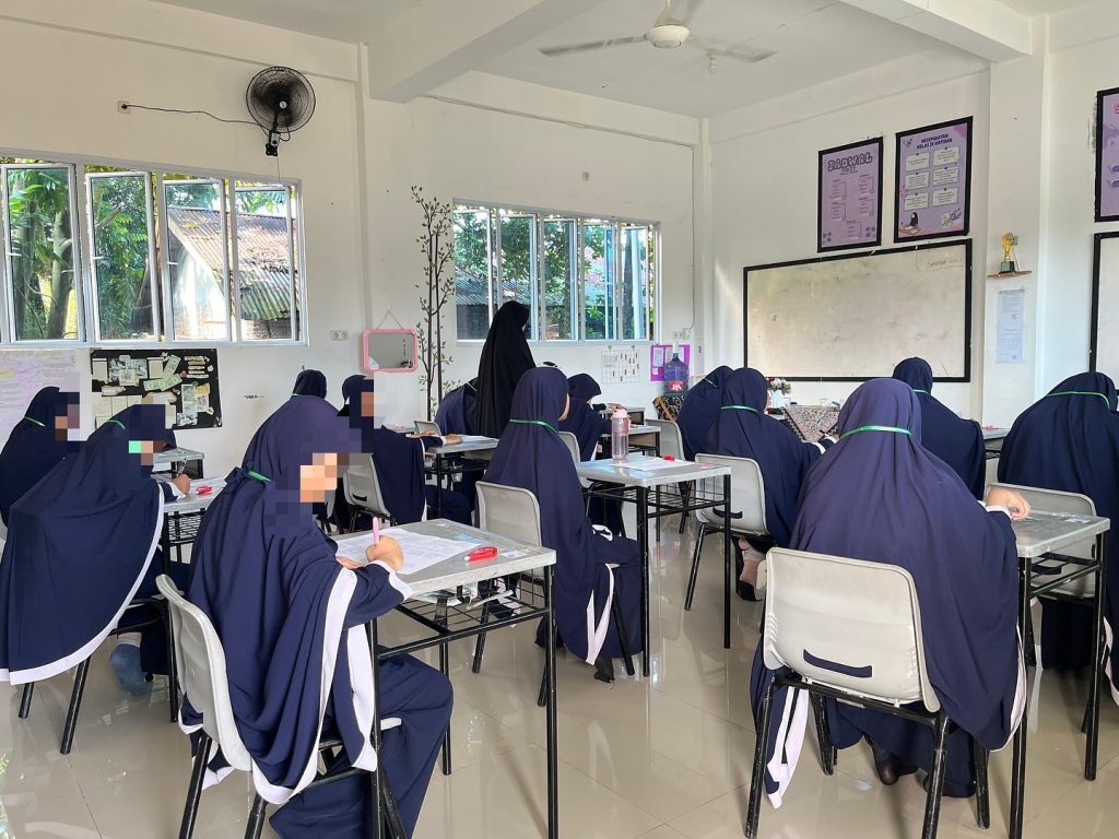 Siap Taklukkan UTS: Semangat, Insya Allah Kamu Bisa! Siap Taklukkan UTS: Semangat, Insya Allah Kamu Bisa!